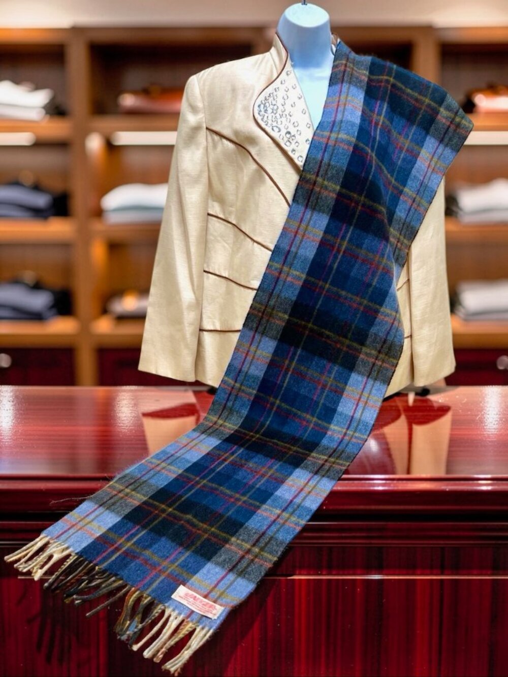 Unused BrittaIn-JAEGER  100% Cashmere Scarf  check purple  gray  red blue(36